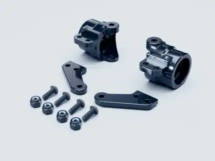 5N1011 Front steering hub(12)